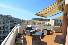 HELIANTHE - Superbe appartement avec terrasse vue mer et Ch��teau au Port de Nice